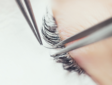 アイラッシュ　モニター